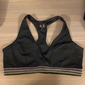 Peloton 925 fit brand sports bra size medium